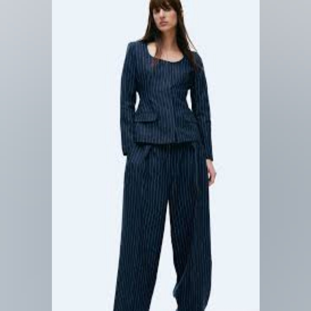 Navy Pinstripe FITTED-WAIST LINEN JACKET